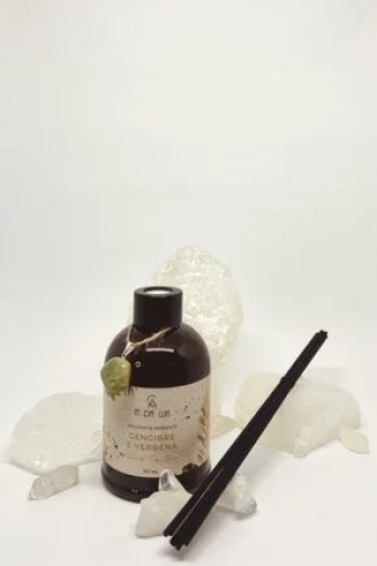 DIFUSOR DE VARETAS GENGIBRE E VERBENA 315ML N DA LUA