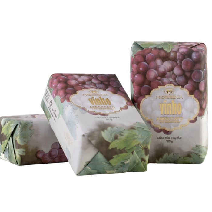 SABONETE VEGETAL VINHO 180G MADRESSENZA