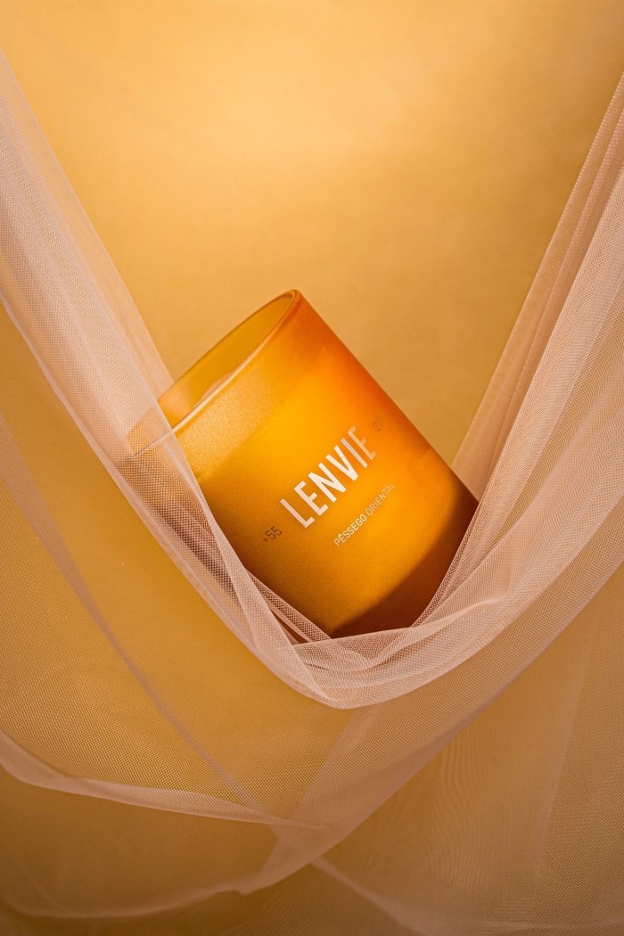 VELA PERFUMADA PESSEGO 210G LENVIE