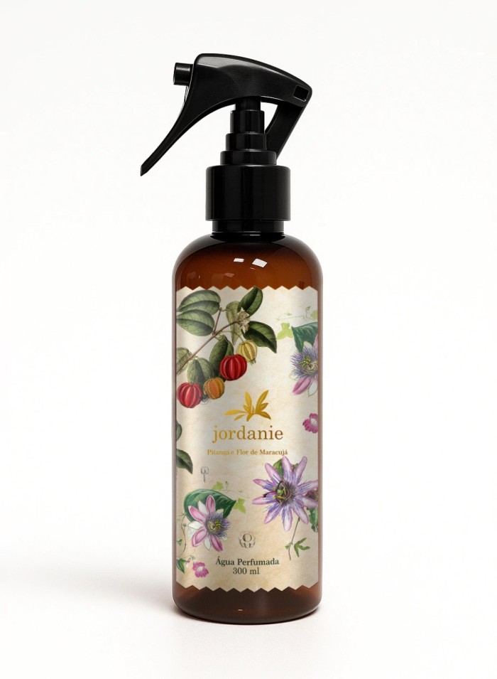 AGUA PERFUMADA  PITANGA E FLOR DE MARACUJA 300ML JORDANIE