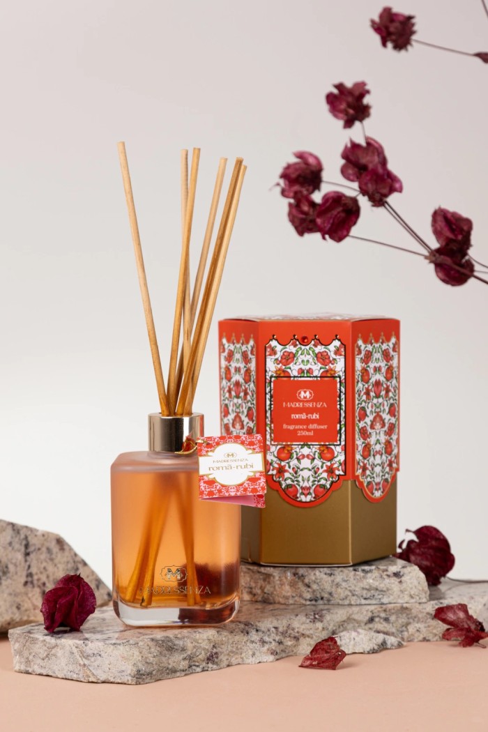DIFUSOR DE VARETAS ROMA-RUBI 250ML MADRESSENZA