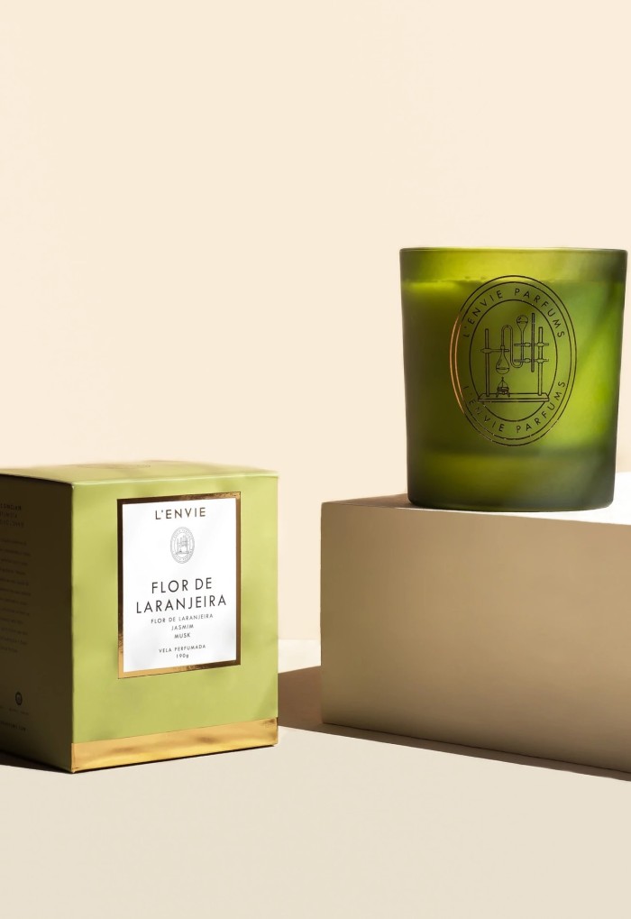 VELA PERFUMADA FLOR DE LARANJEIRA 210G LENVIE